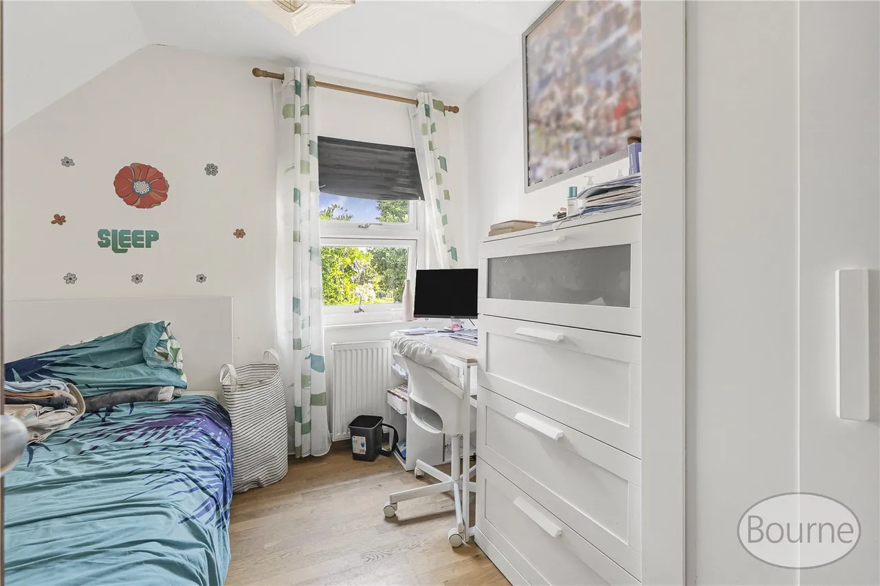 Westfield Road, Woking, GU22, photo 13