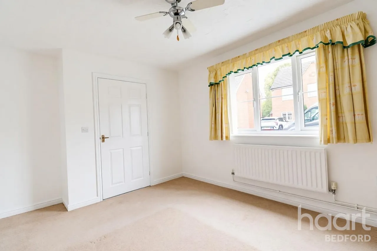 Harewelle Way, Bedford, MK43, photo 9