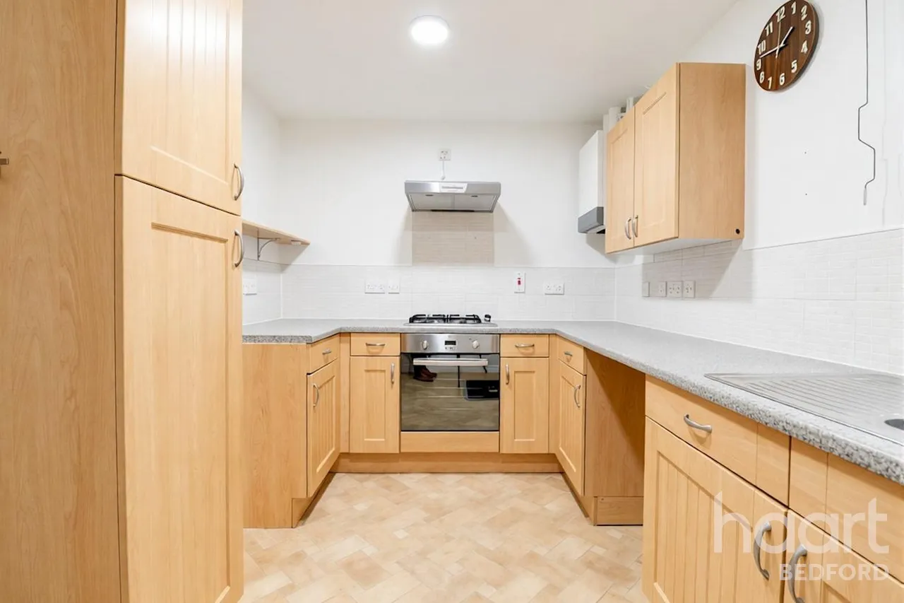 Harewelle Way, Bedford, MK43, photo 2