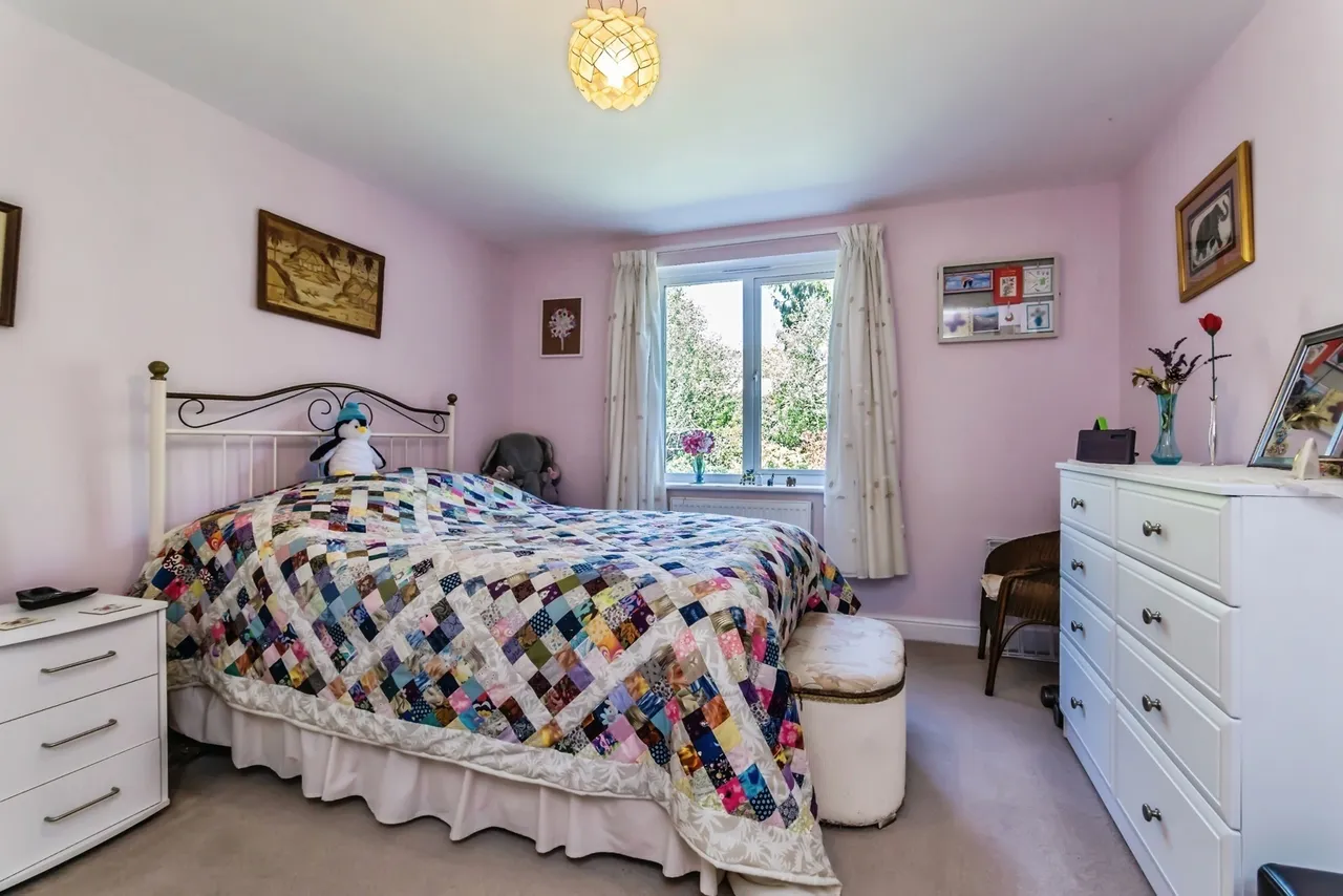 Stafford Road, Caterham, Surrey, CR3, photo 7
