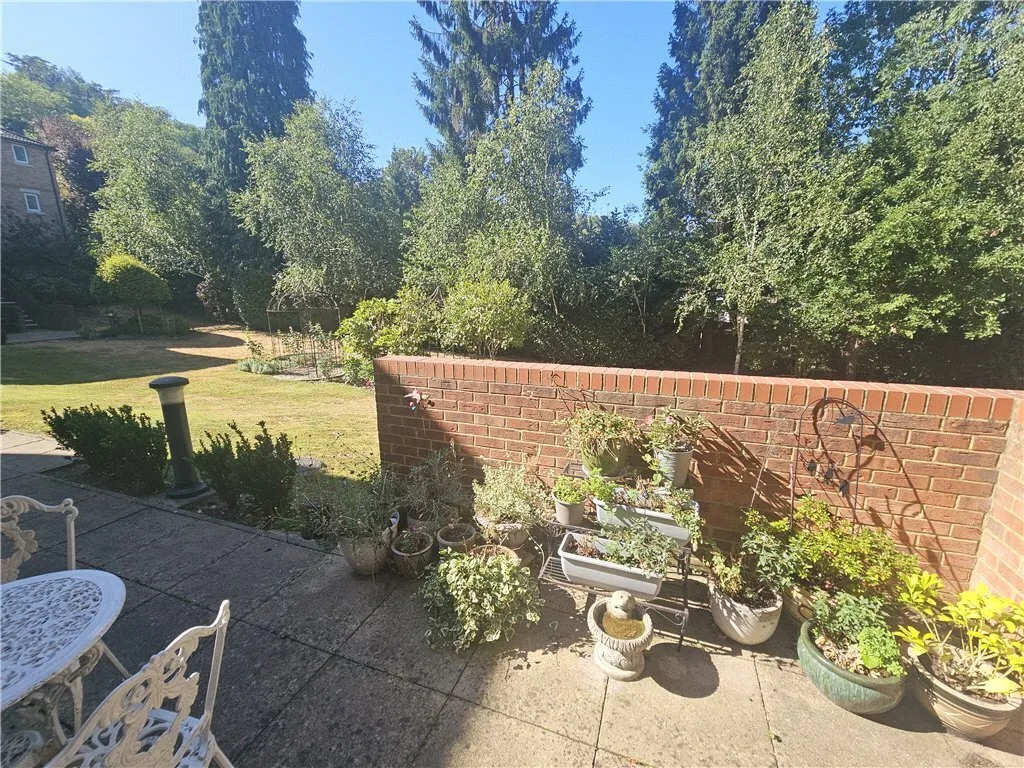 Stafford Road, Caterham, Surrey, CR3, photo 6