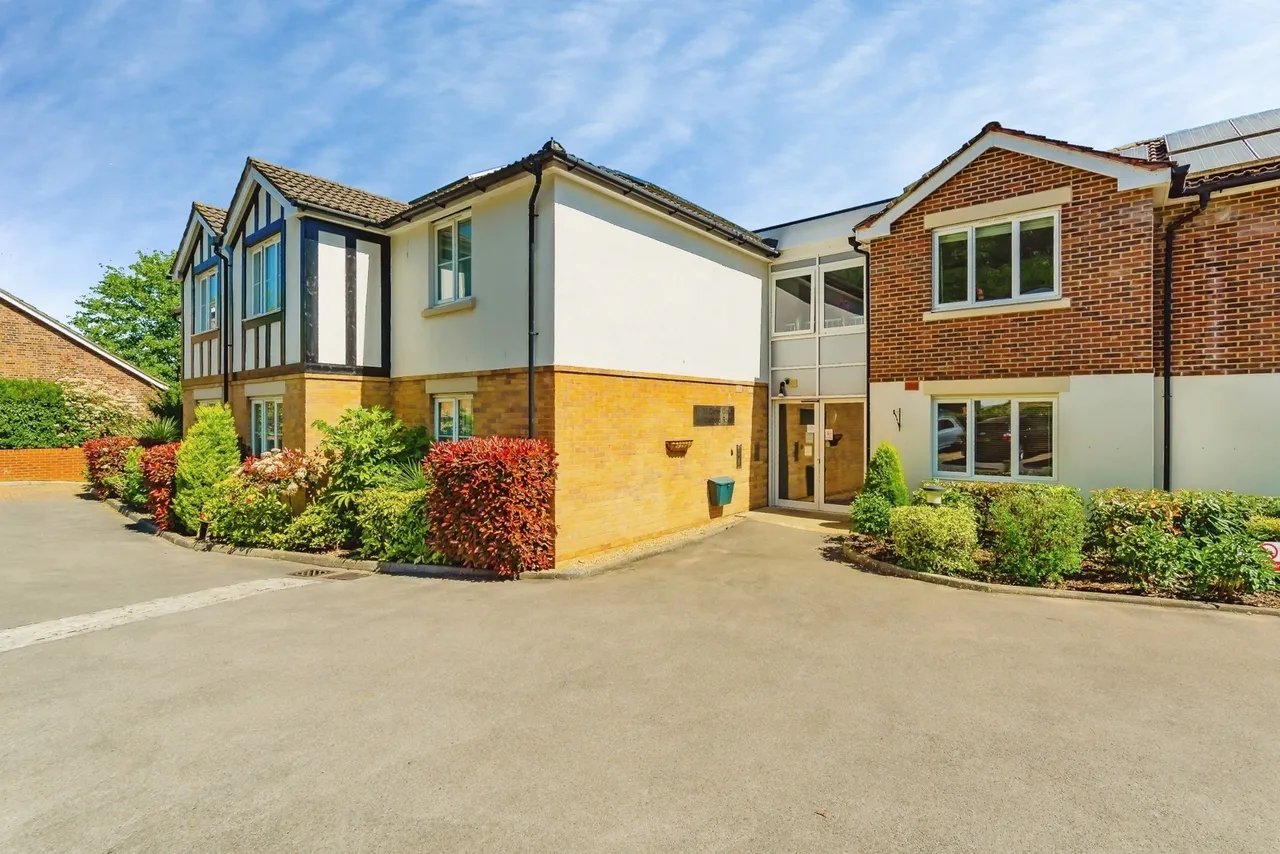 Stafford Road, Caterham, Surrey, CR3, photo 10
