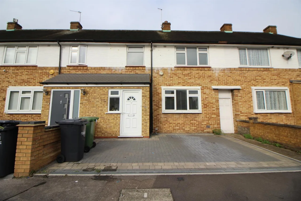 3 bed house to rent, Leven Drive, Waltham Cross