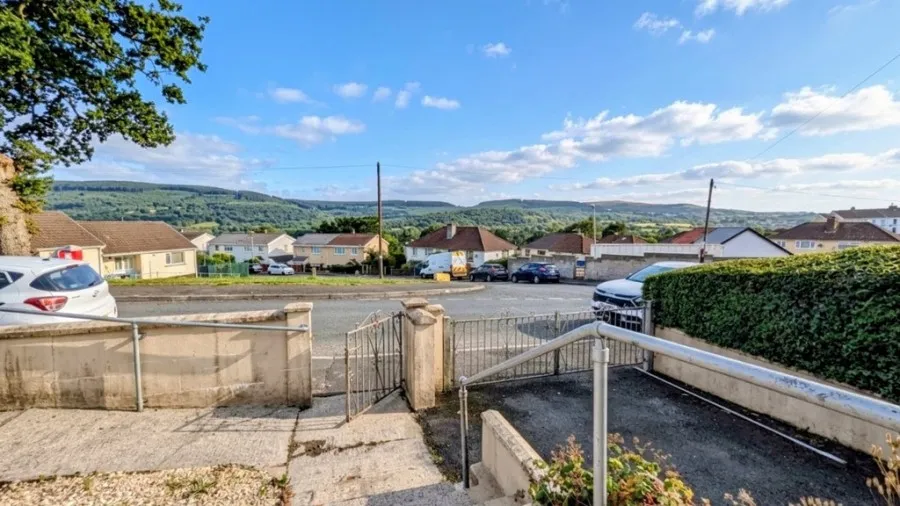 Jowett Avenue, Merthyr Tydfil, photo 5