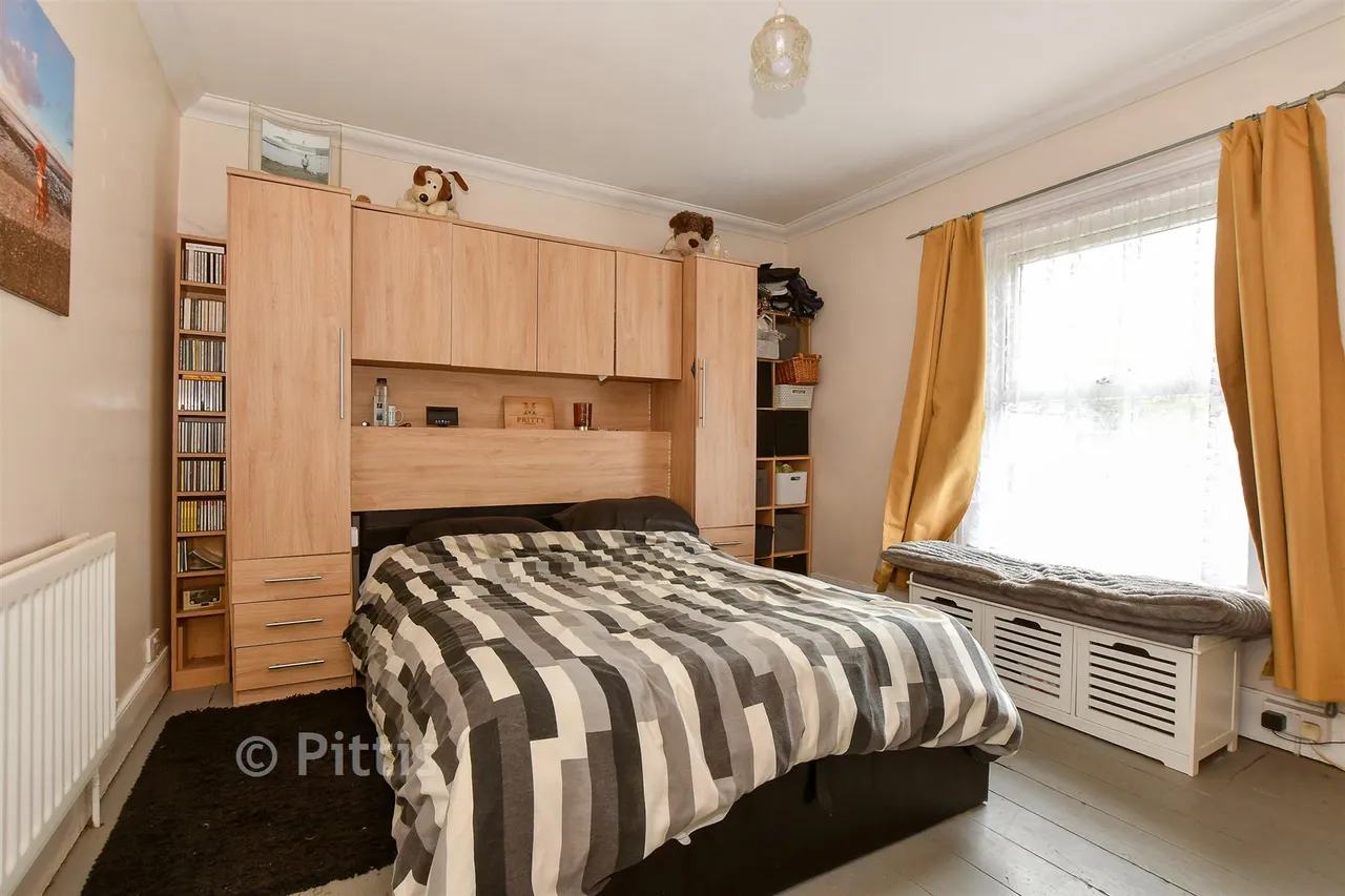 West Hill Road, Ryde, PO33, photo 8