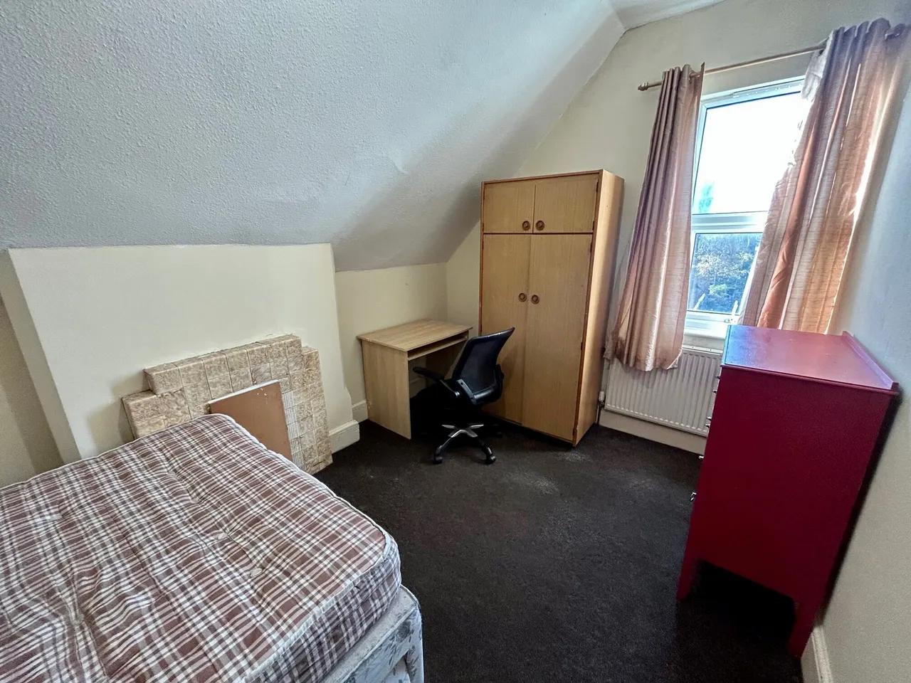 Fishpond Drive, Nottingham, NG7, photo 7