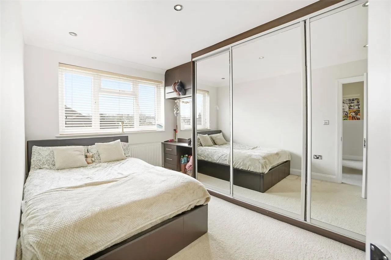 Lyndhurst Avenue, Twickenham, TW2 6BN, photo 5