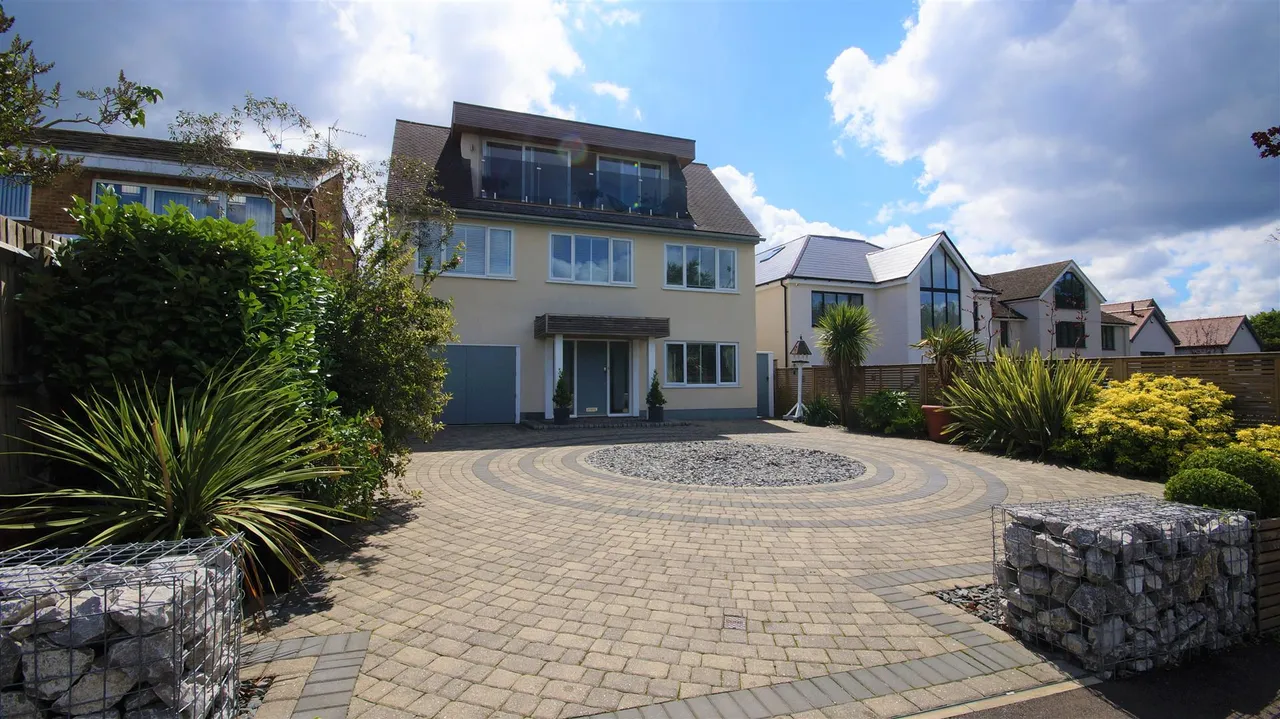 Nursery Road, Loughton, photo 2