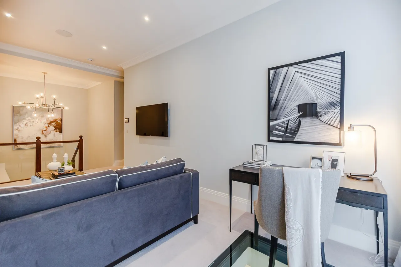 Rainville Rd, London, W6, photo 5