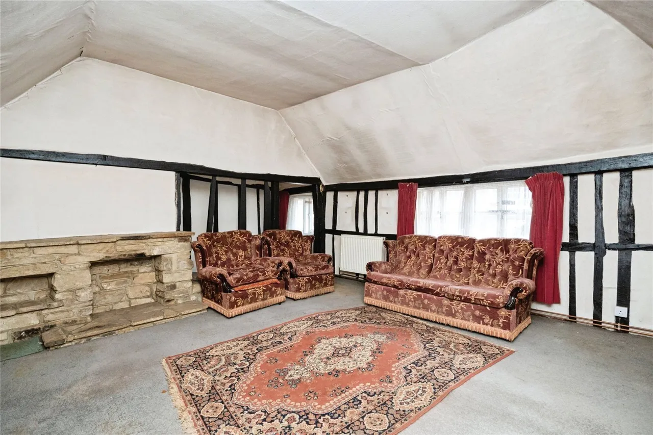 High Street, Robertsbridge, TN32, photo 2