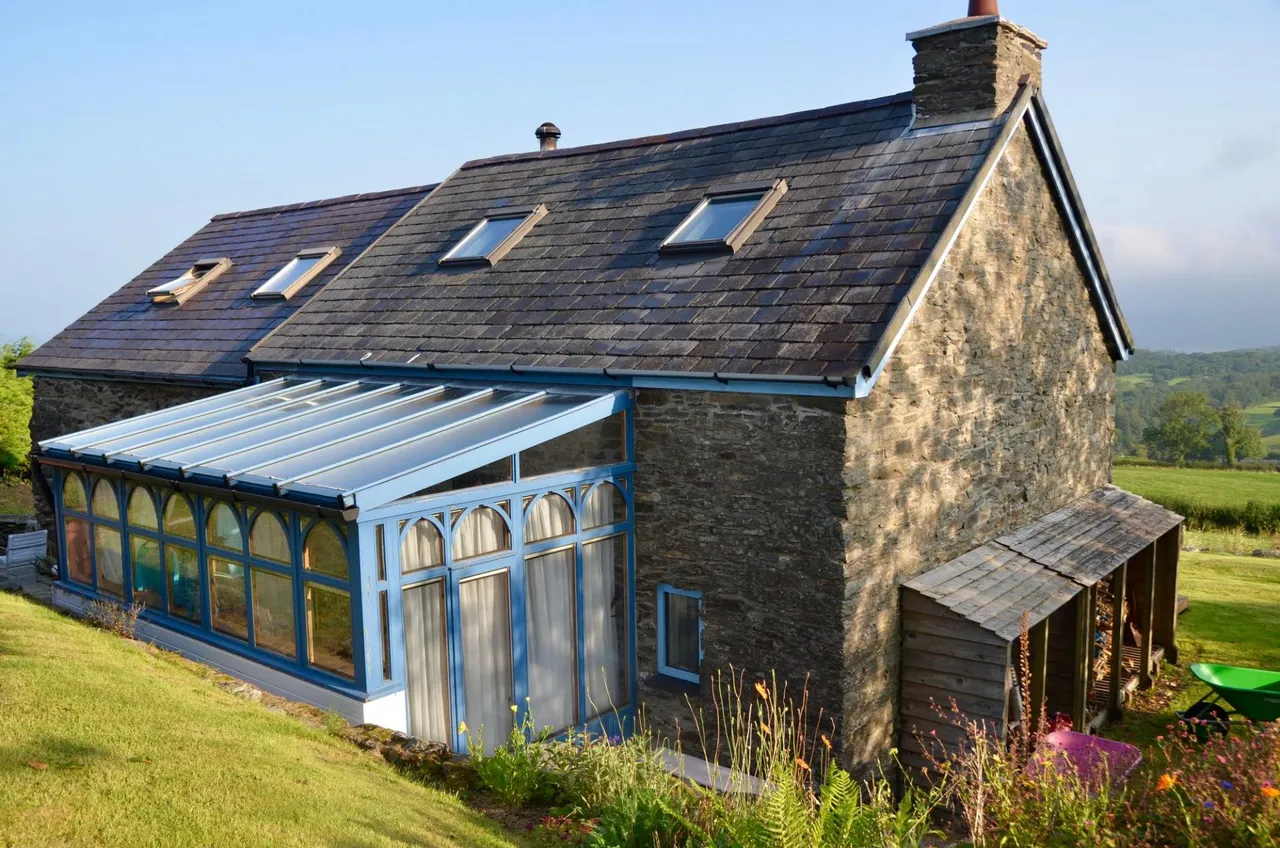 Talybont, SY24, photo 4