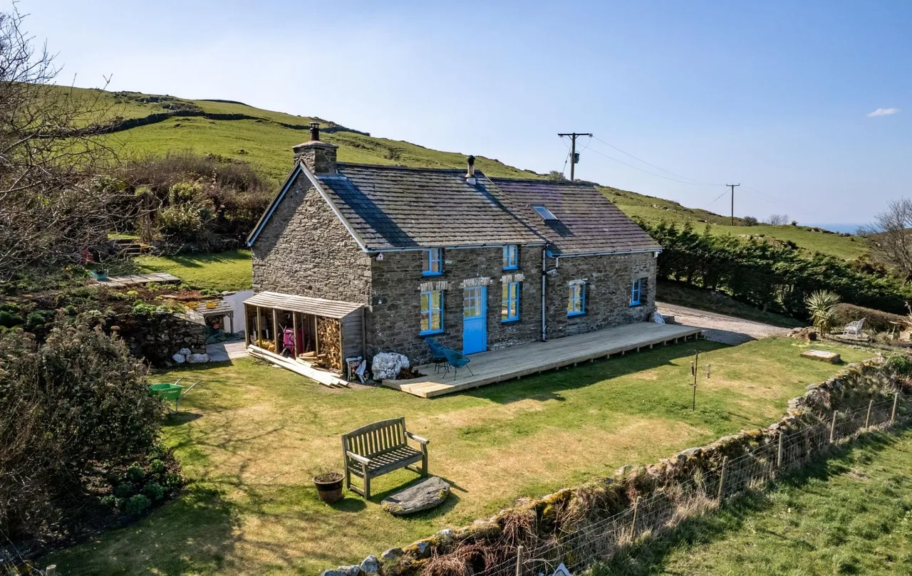 Talybont, SY24, photo 3
