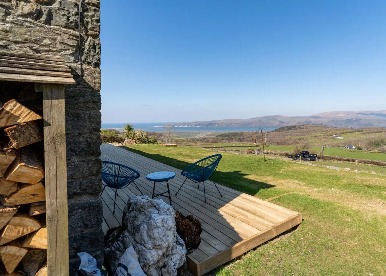 Talybont, SY24, photo 32