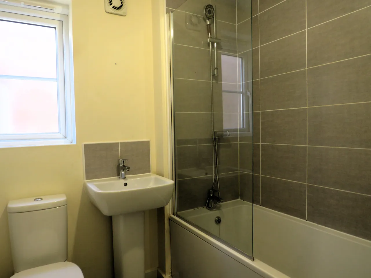 Lucerne Avenue, Pershore, WR10, photo 7
