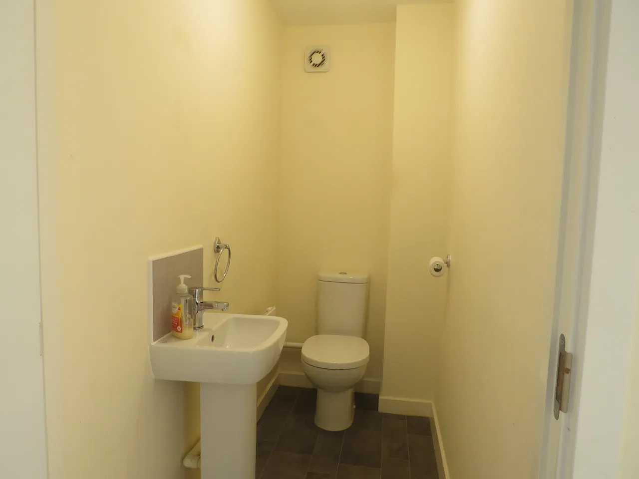 Lucerne Avenue, Pershore, WR10, photo 8