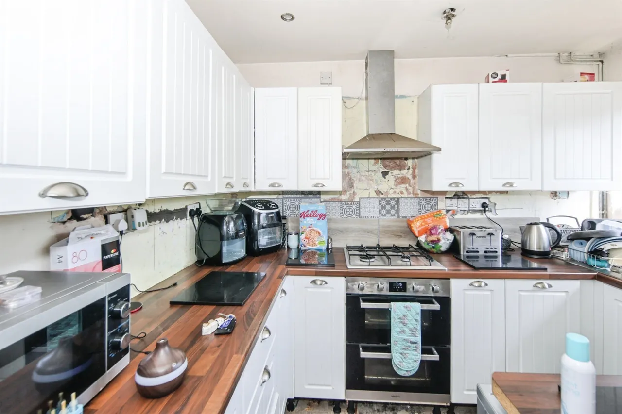 St. Leonards View, Dordon, B78, photo 3