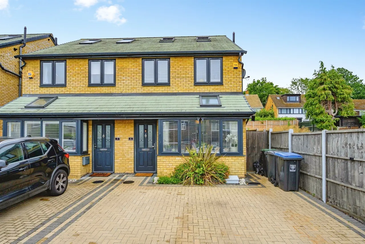 3 bed house for sale, Parkhill Road, Hemel Hempstead, HP1
