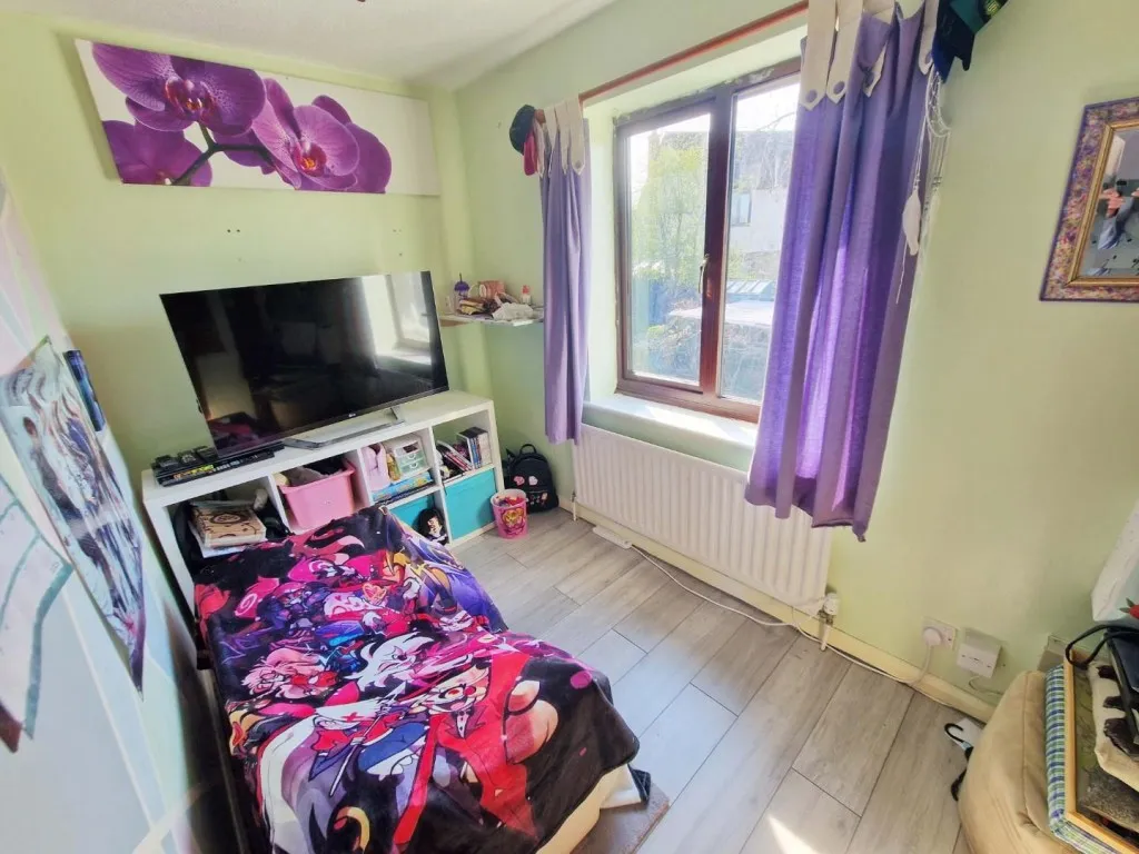 Clover Close, Rugby, photo 9