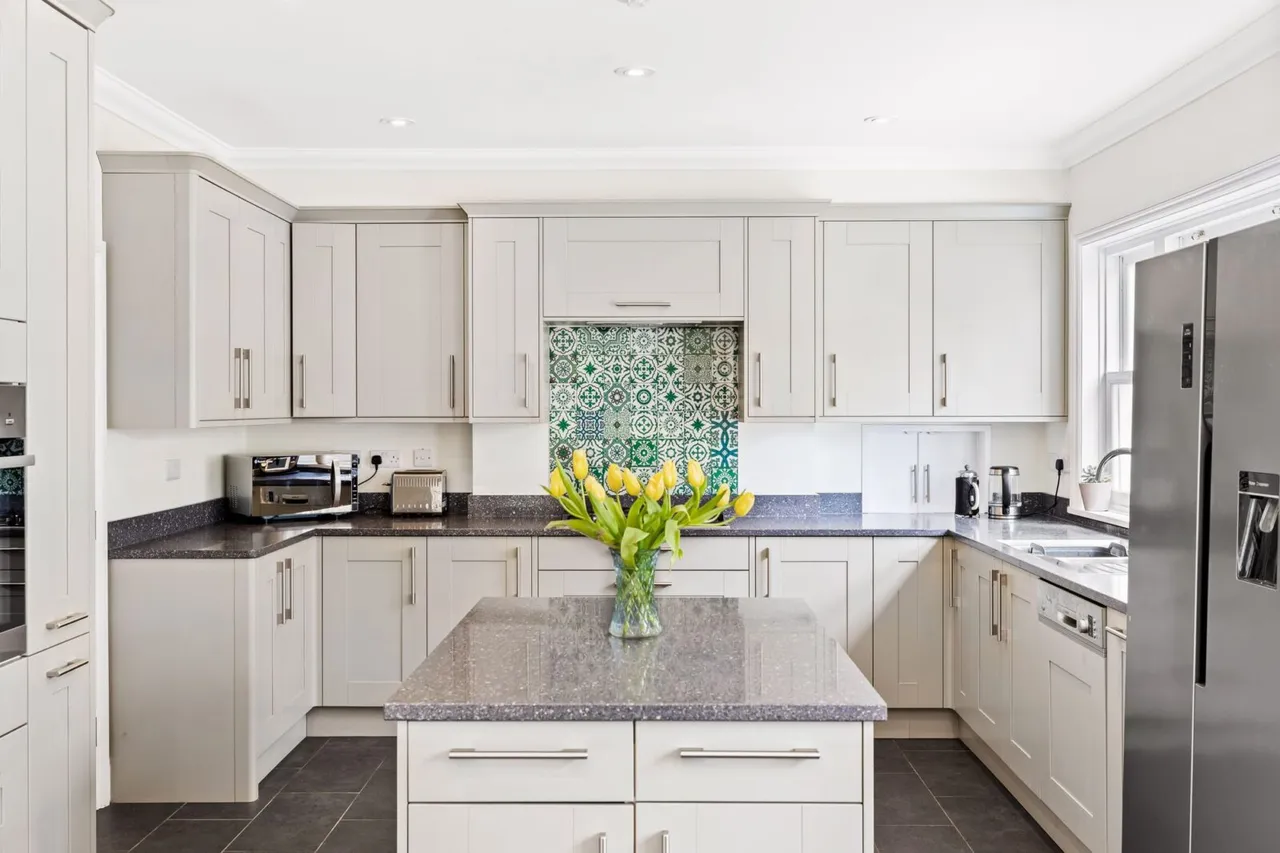 Crossways House Hammerwood Road, Ashurst Wood, East Grinstead, East Grinstead, RH19 3RX, photo 6