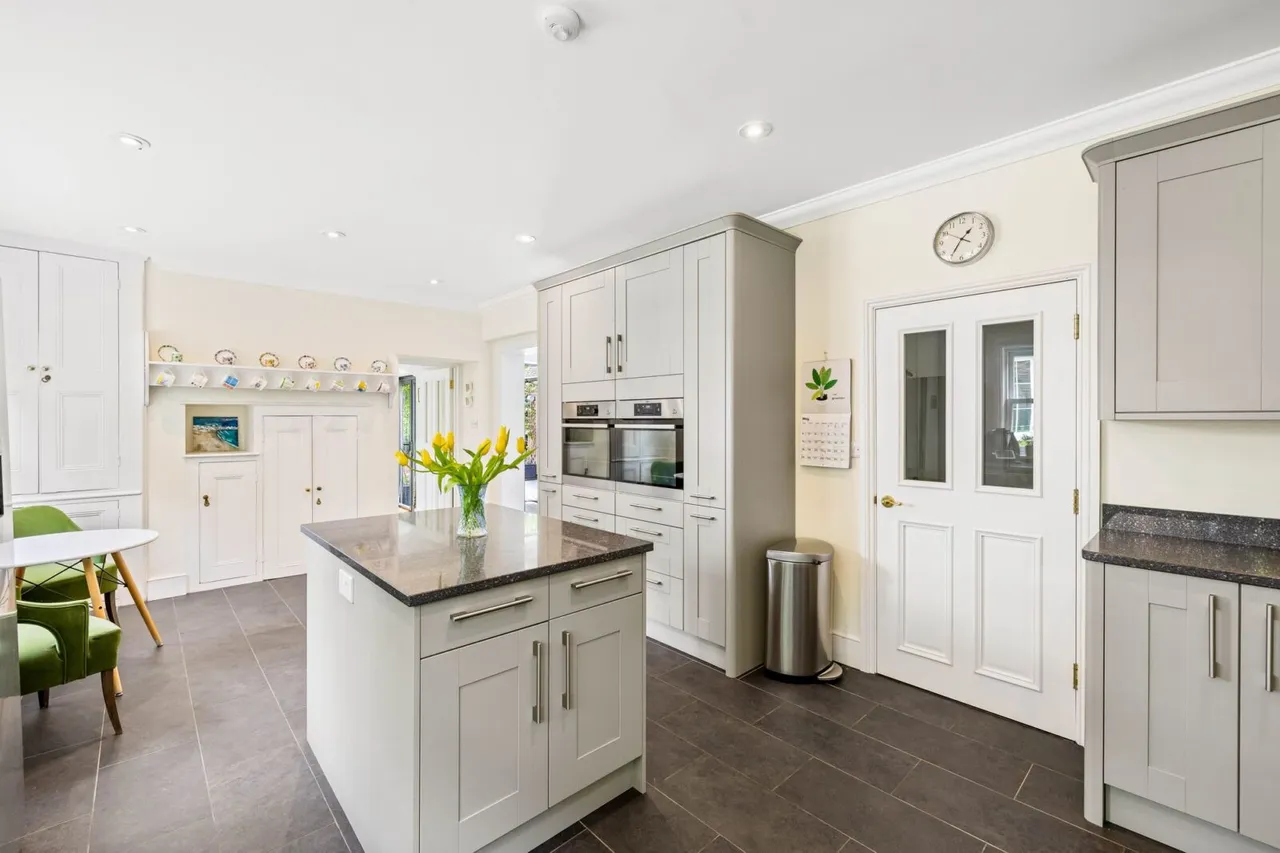 Crossways House Hammerwood Road, Ashurst Wood, East Grinstead, East Grinstead, RH19 3RX, photo 7