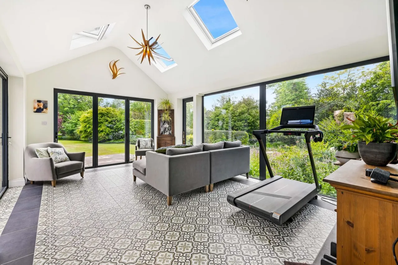 Crossways House Hammerwood Road, Ashurst Wood, East Grinstead, East Grinstead, RH19 3RX, photo 10