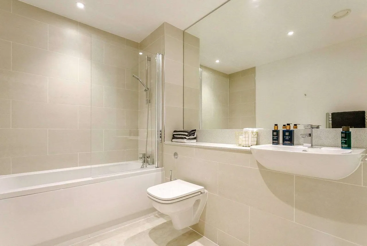 Exchange Square, The Priory Queensway, B4, photo 7