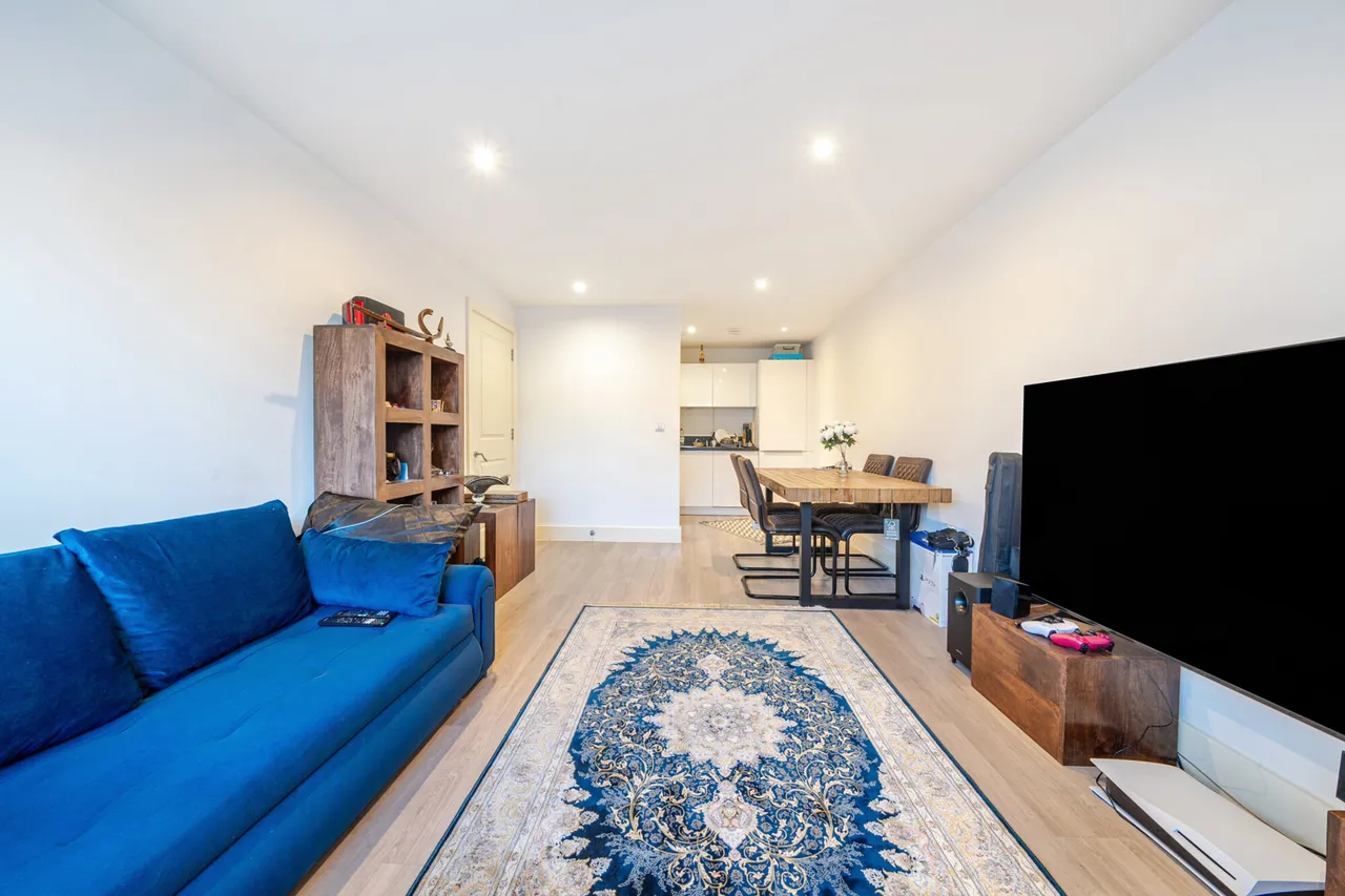 Pembroke Road, Ruislip, HA4, photo 3