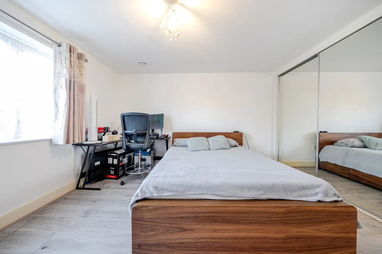Pembroke Road, Ruislip, HA4, photo 7