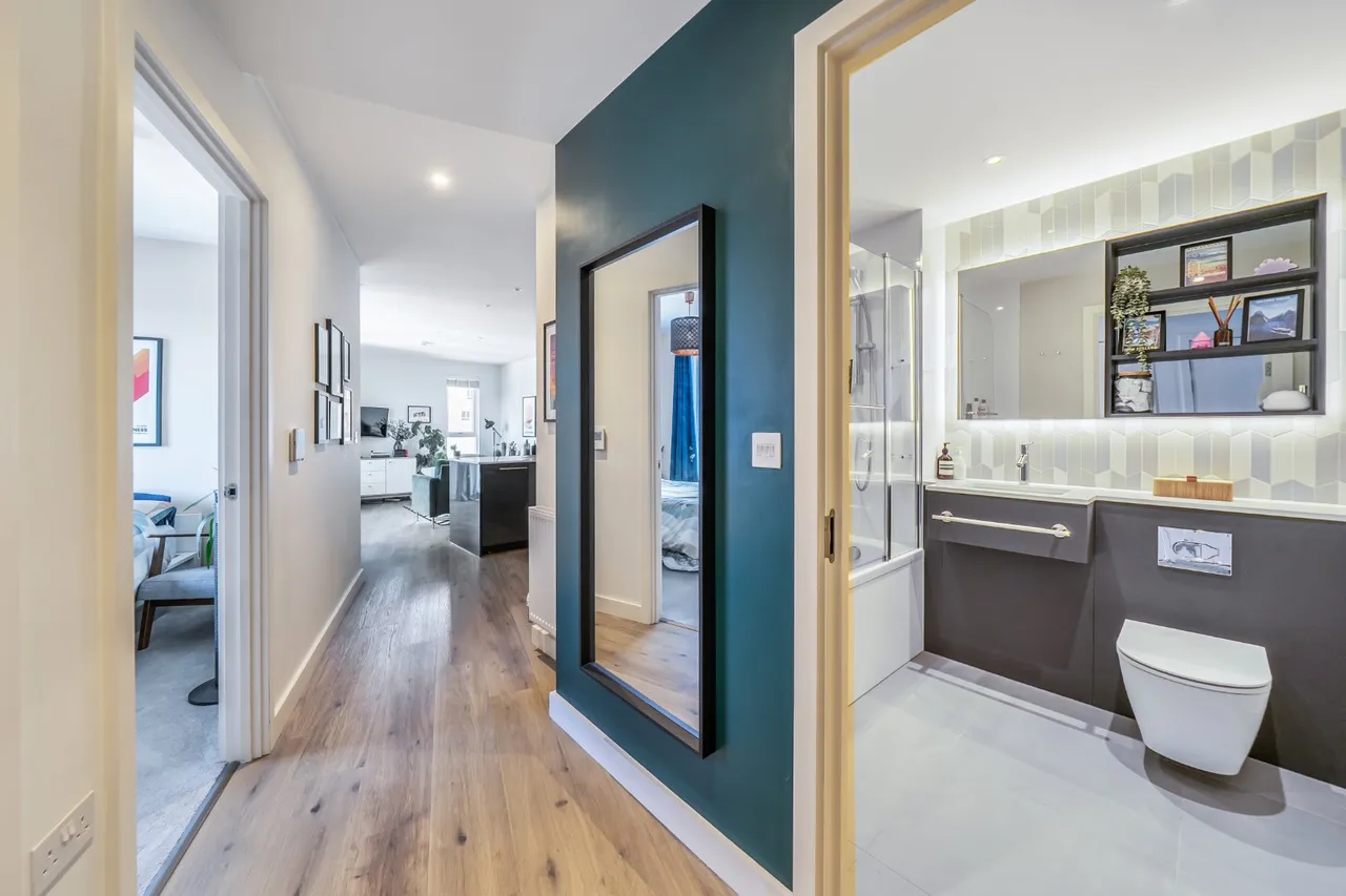 Mary Neuner Road, London, N8, photo 12