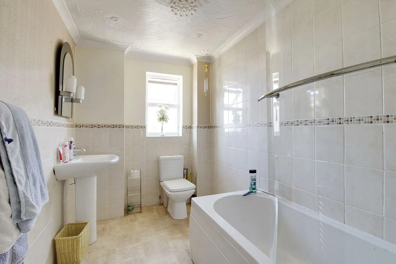 Church Street, Deeping St. James, PE6, photo 14