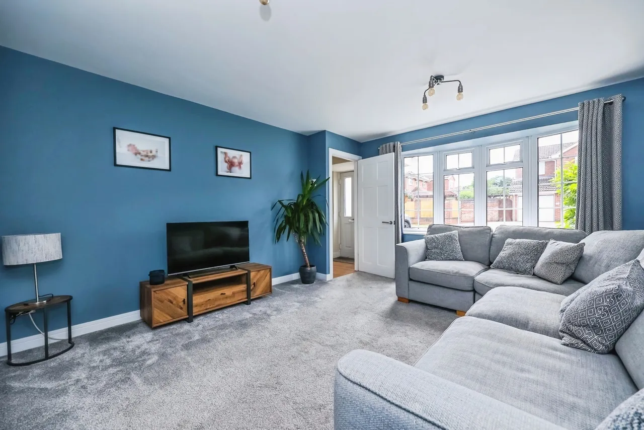 Pinehurst Avenue, Hucknall, NG15, photo 9