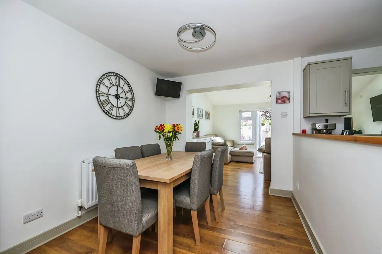 Pinehurst Avenue, Hucknall, NG15, photo 7