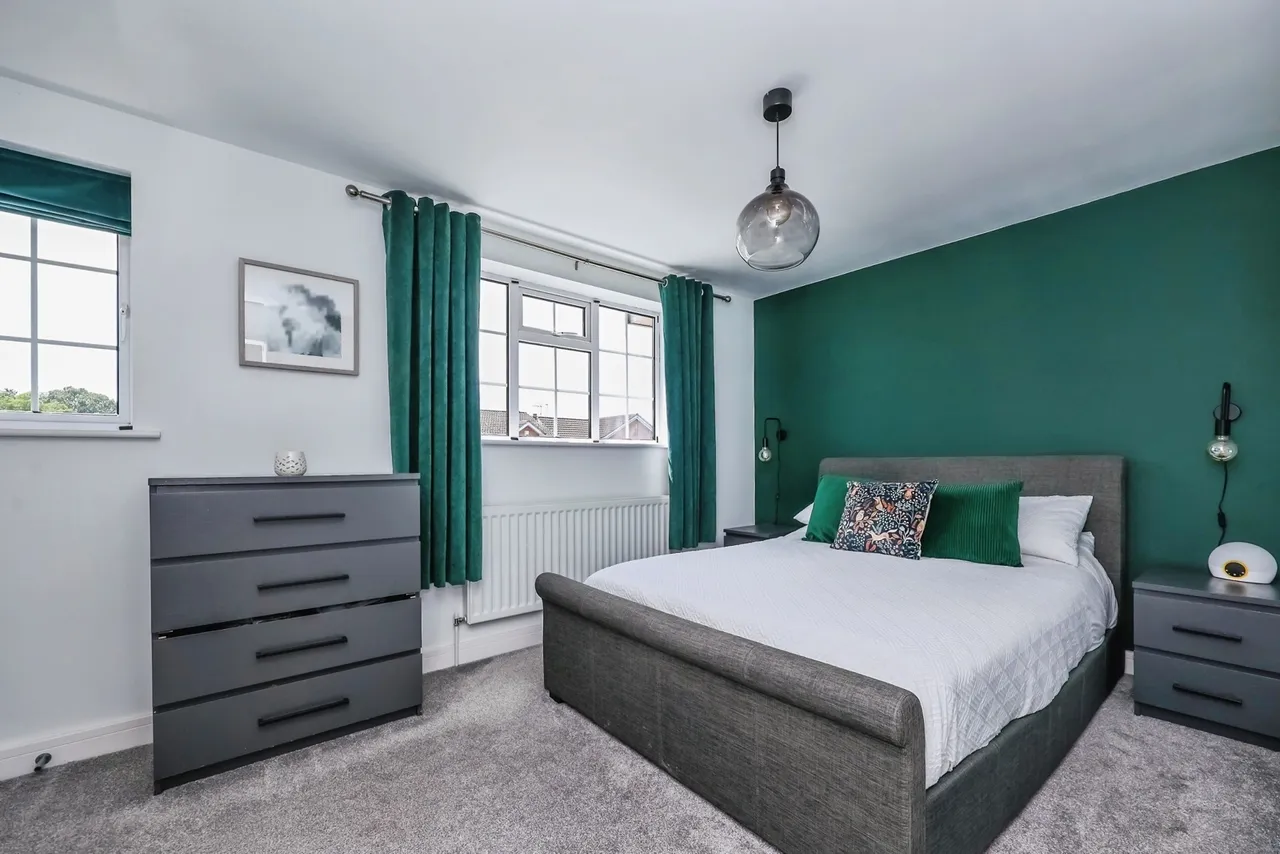 Pinehurst Avenue, Hucknall, NG15, photo 16