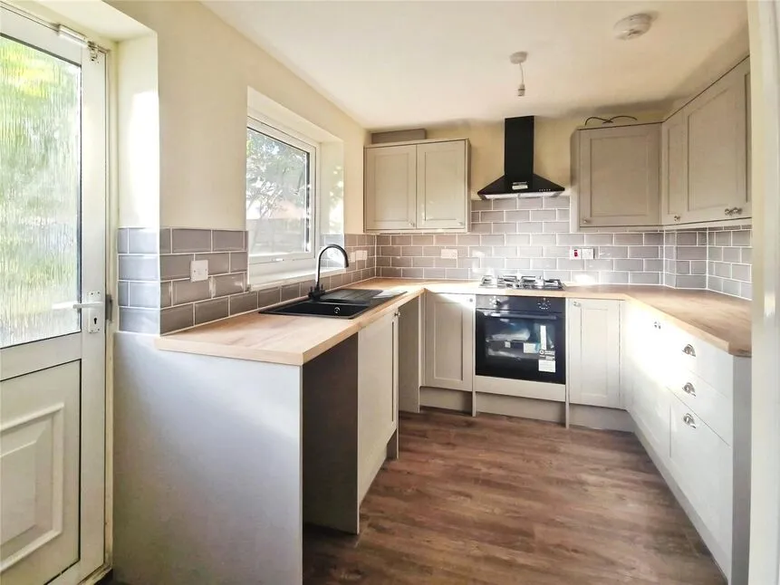 Quarry Pond Road, Worsley, M28, photo 2
