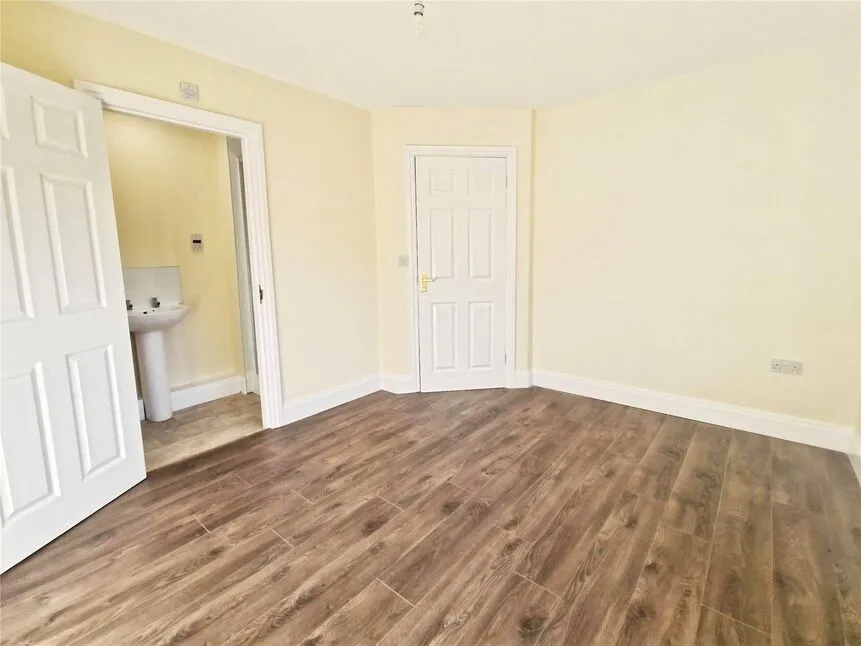 Quarry Pond Road, Worsley, M28, photo 16