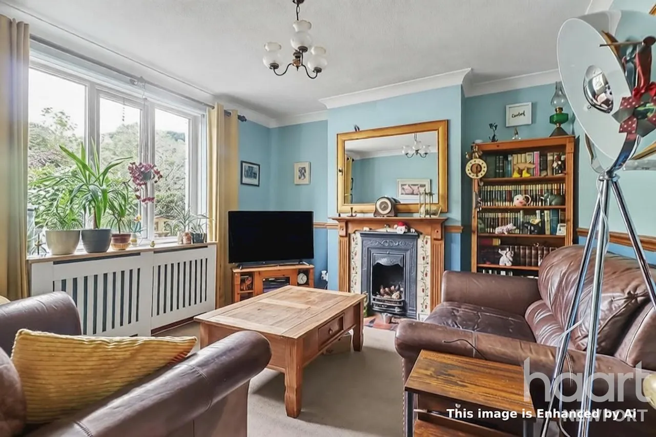 Cromwell Road, Newport, NP11, photo 2