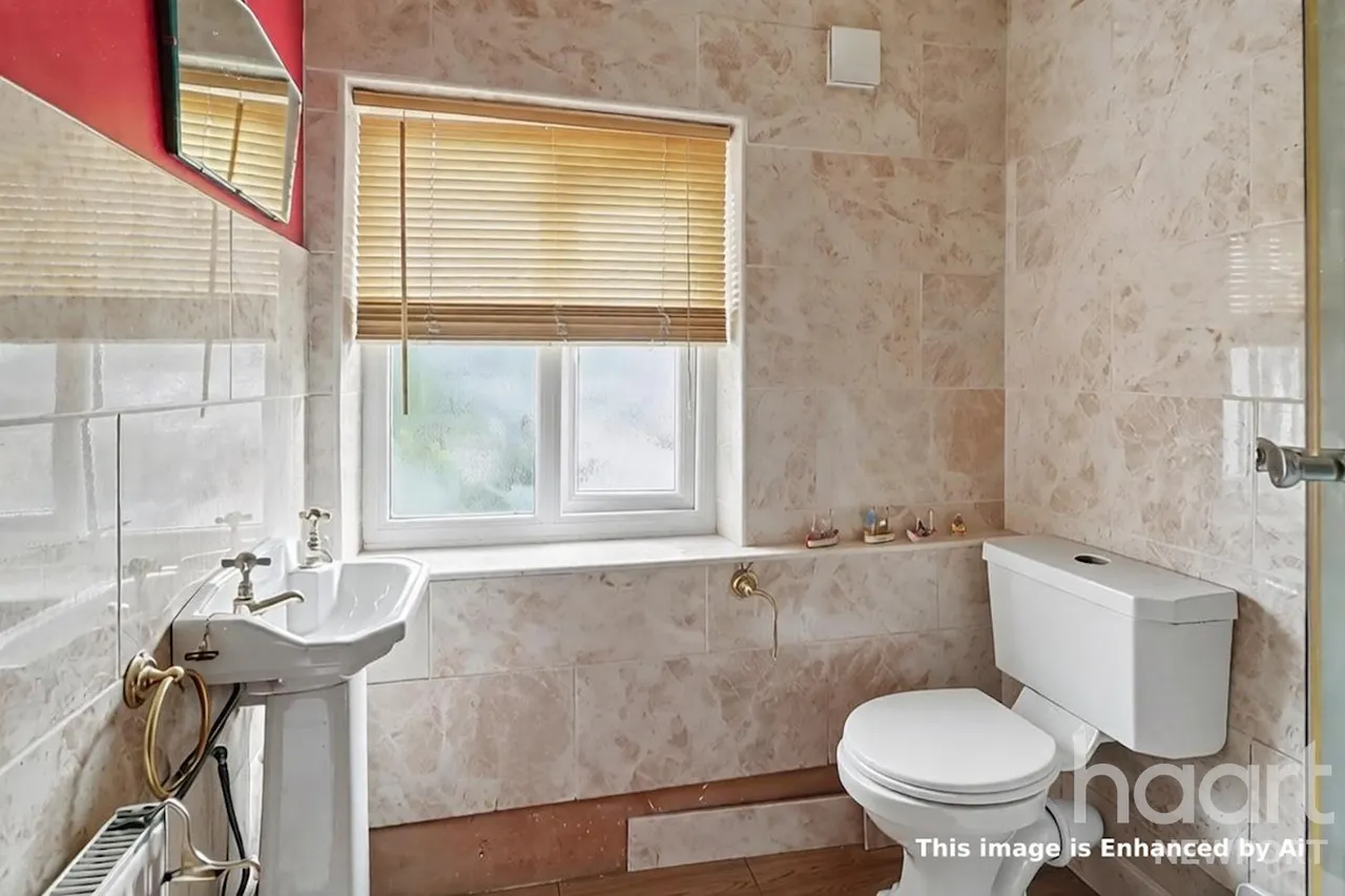 Cromwell Road, Newport, NP11, photo 8