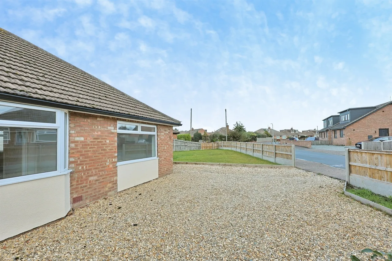 Linacre Avenue, Norwich, NR7, photo 15