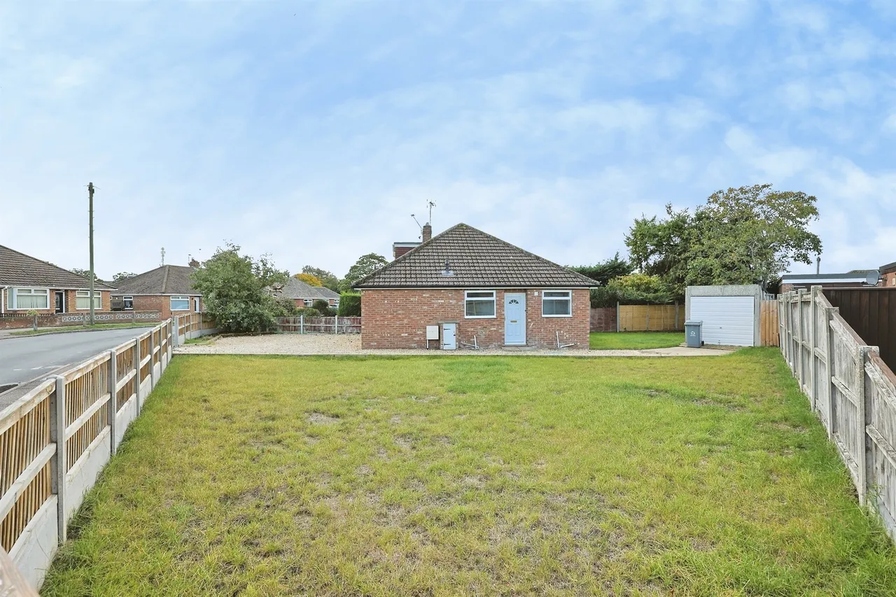 Linacre Avenue, Norwich, NR7, photo 13