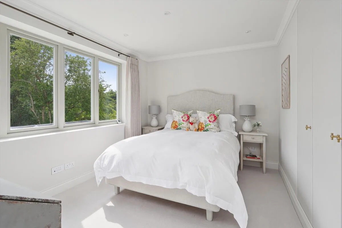 Ham Farm Road, Richmond, TW10, photo 18