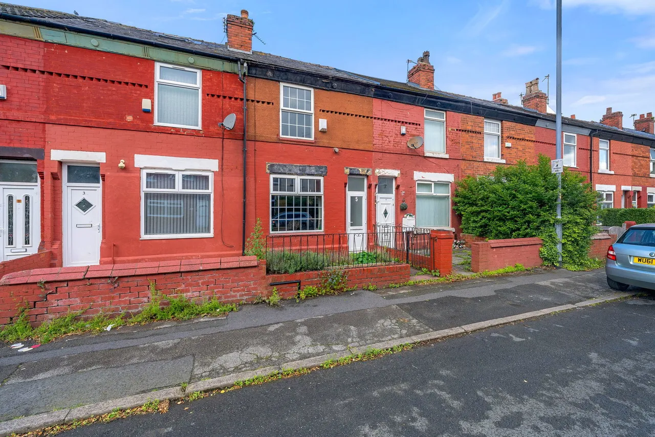 2 bed house for sale, Hornbeam Road, Levenshulme