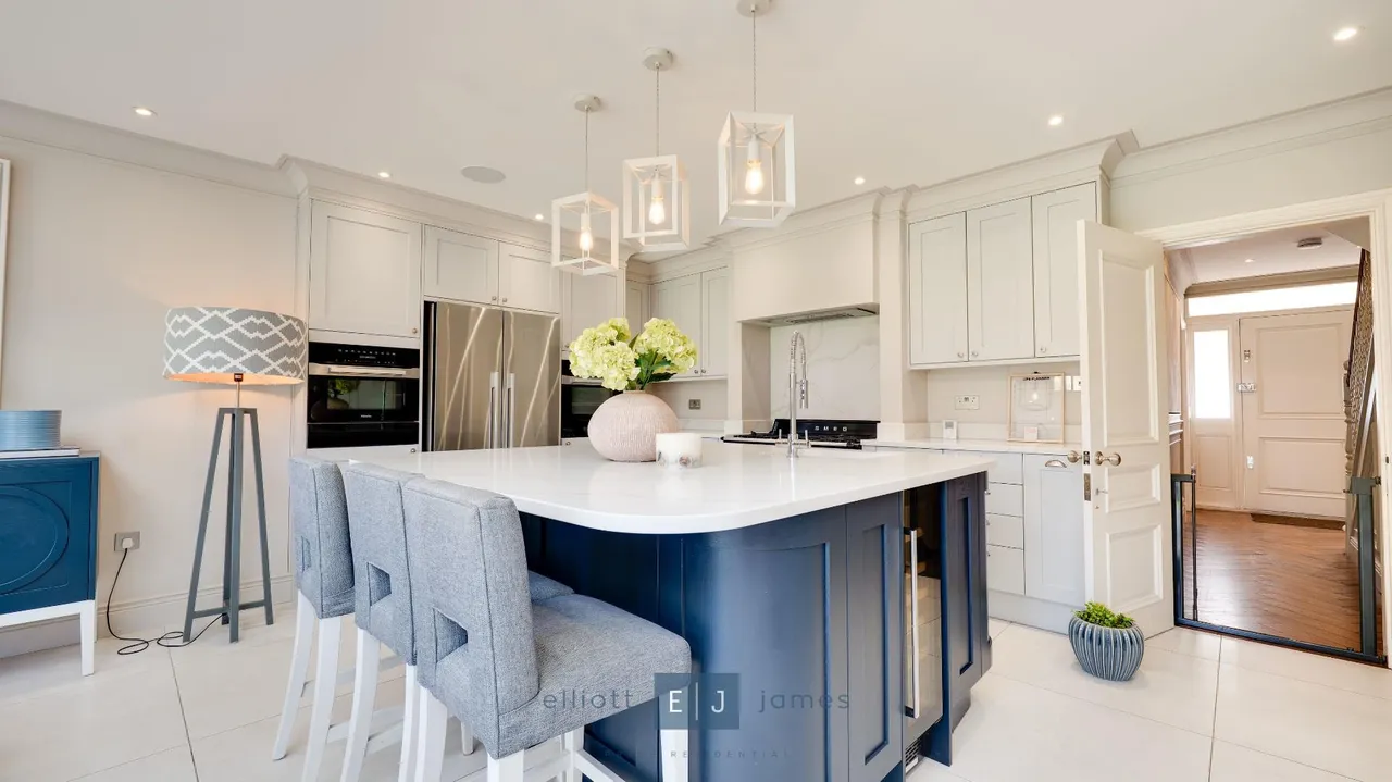 Kings Avenue, Woodford Green, photo 6