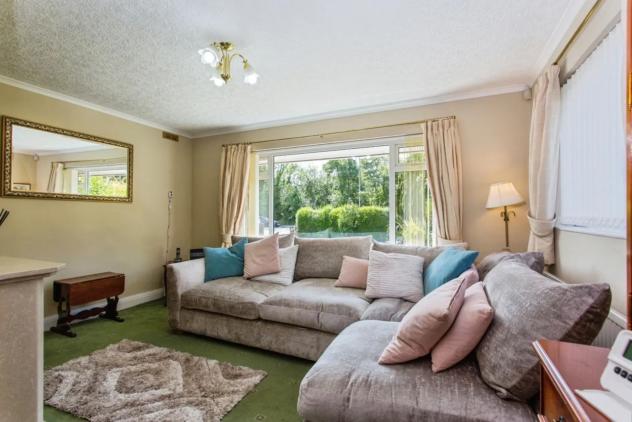 Preston Road, Clayton-le-Woods, Chorley, Lancashire, PR6, photo 16