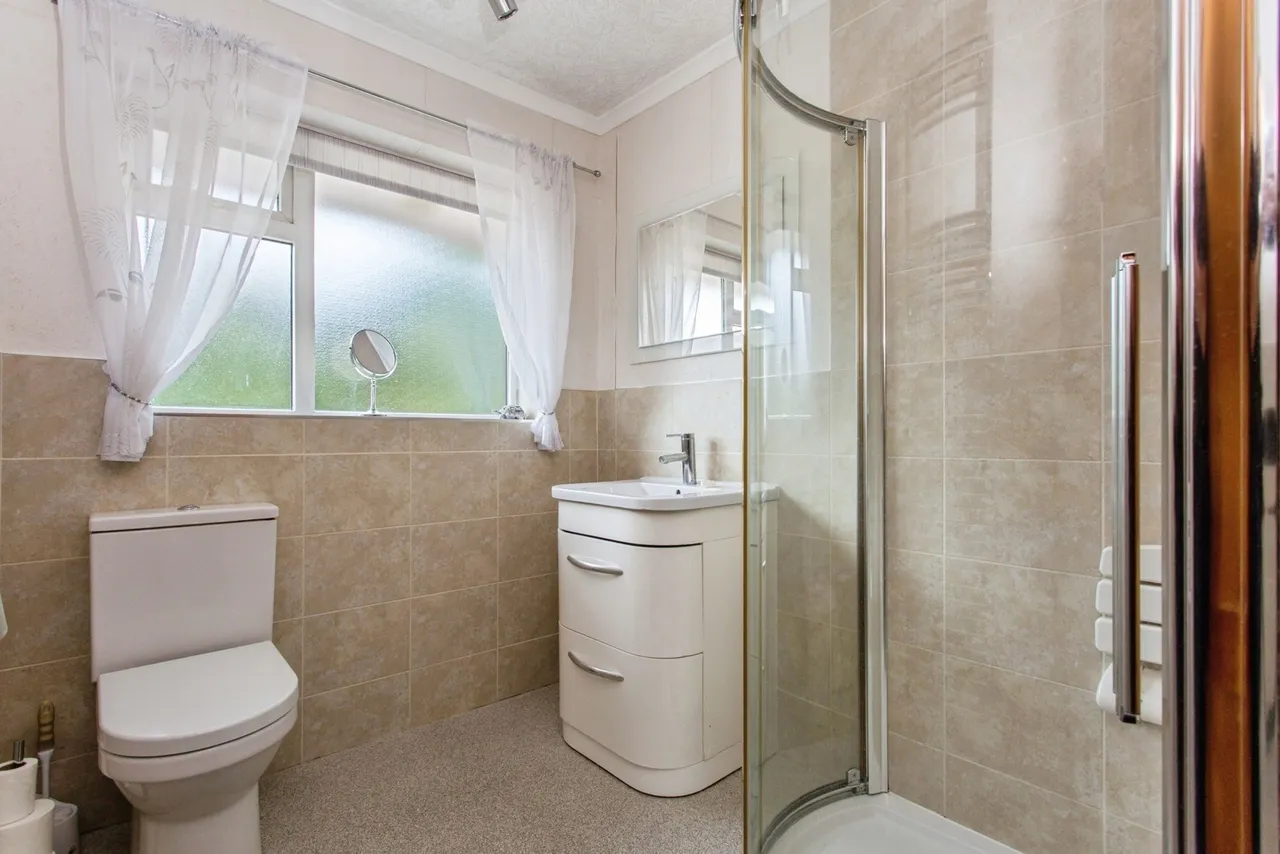 Preston Road, Clayton-le-Woods, Chorley, Lancashire, PR6, photo 8