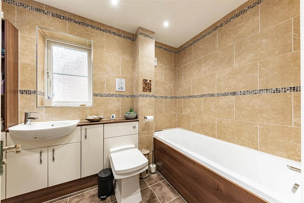 Northbourne Way, Margate, Kent, CT9 3NS, photo 21