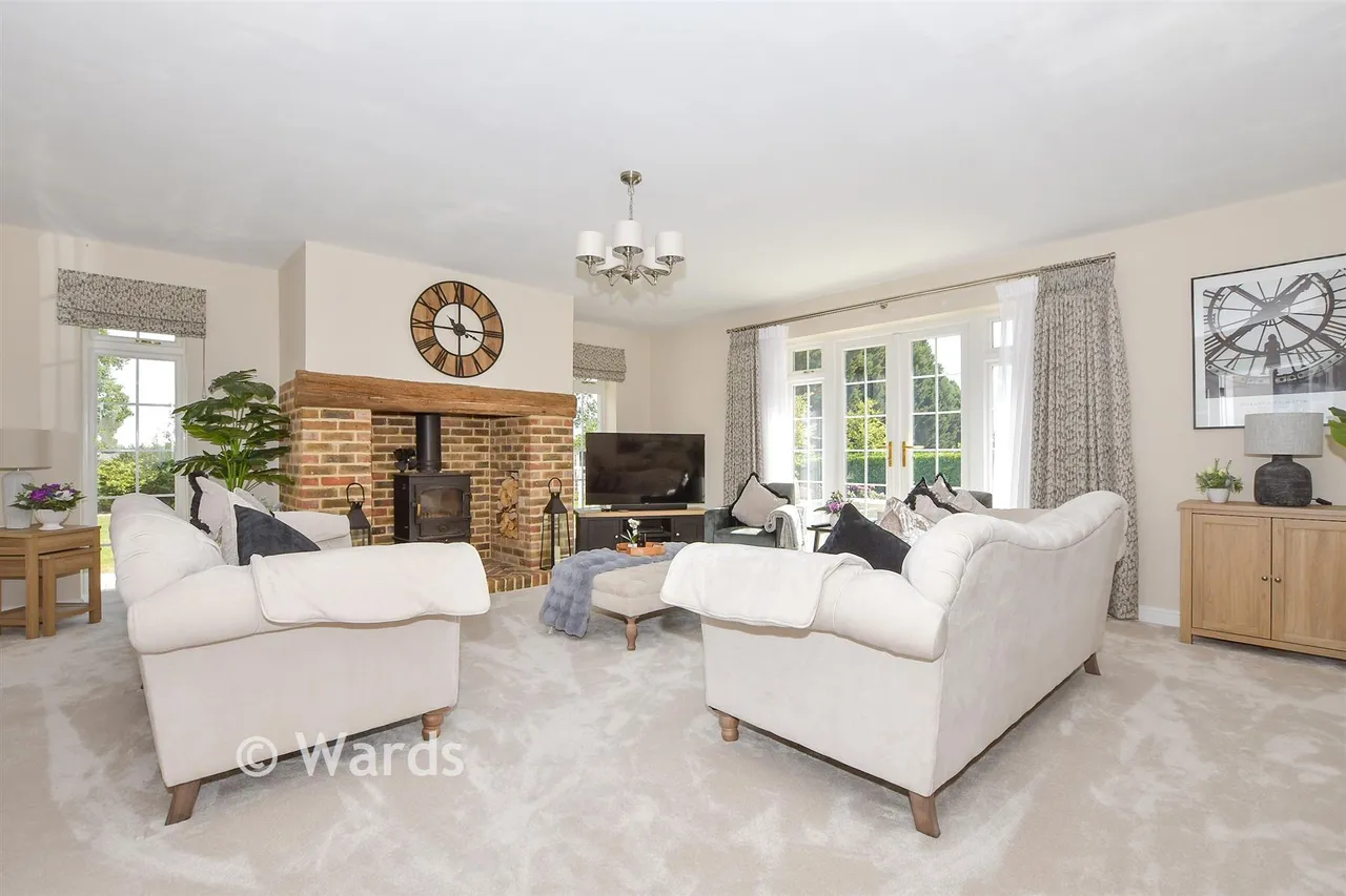 Pleasant Valley Lane, East Farleigh, ME15, photo 2