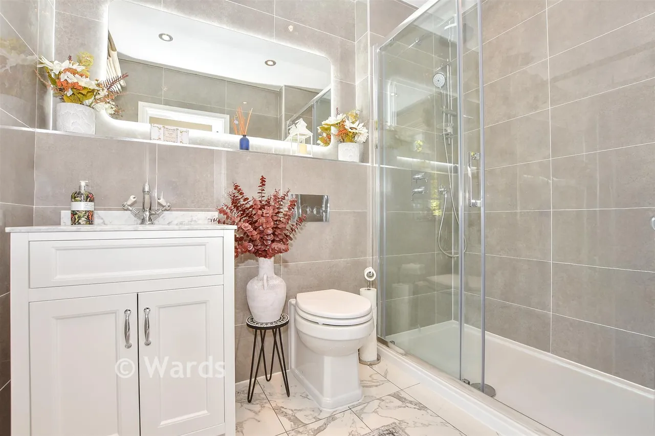 Pleasant Valley Lane, East Farleigh, ME15, photo 16