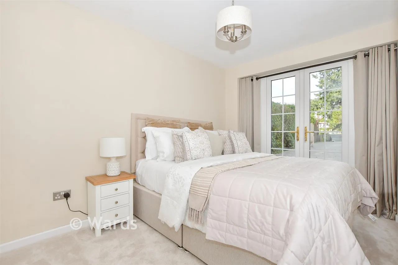 Pleasant Valley Lane, East Farleigh, ME15, photo 24