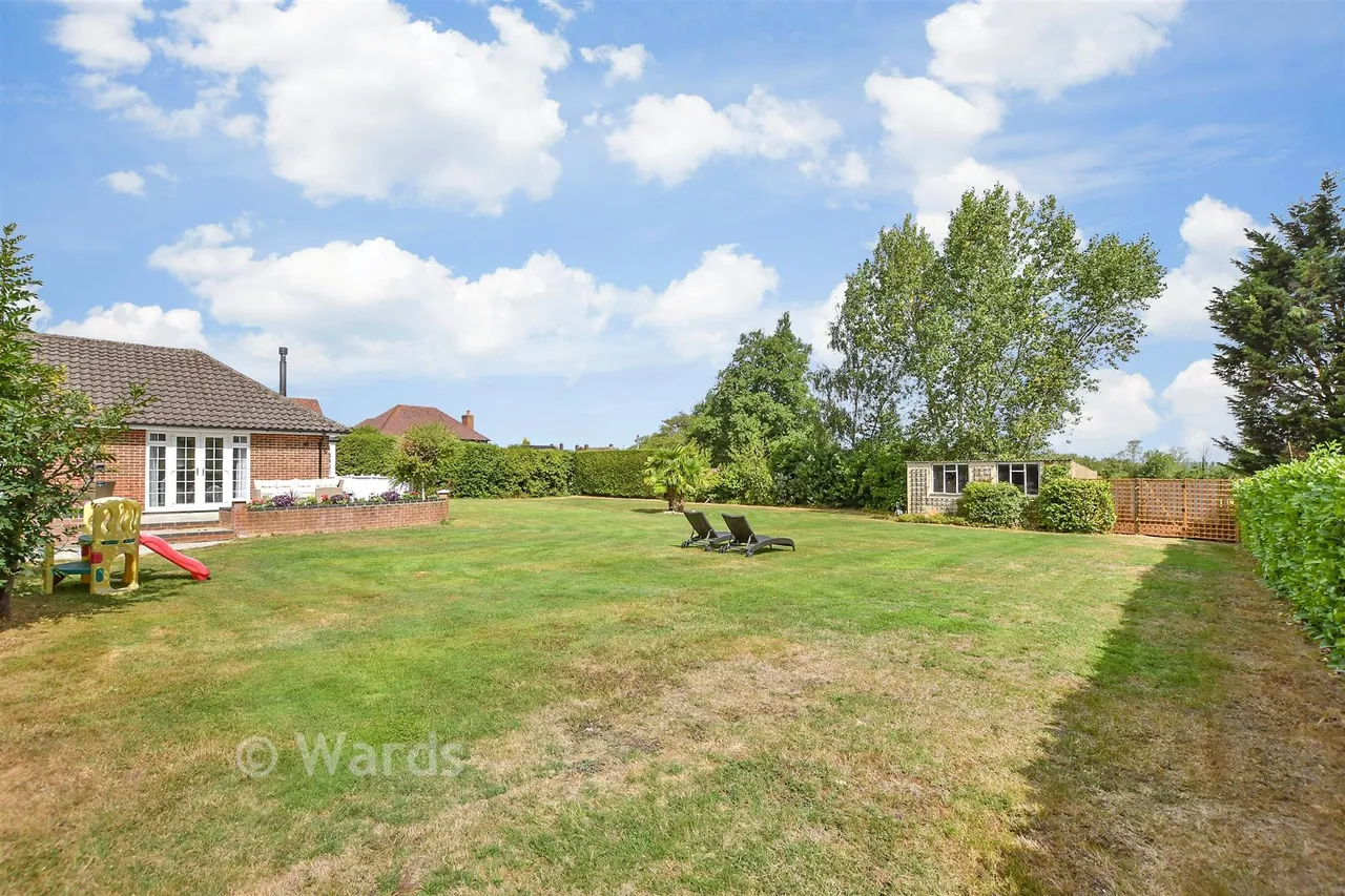 Pleasant Valley Lane, East Farleigh, ME15, photo 8