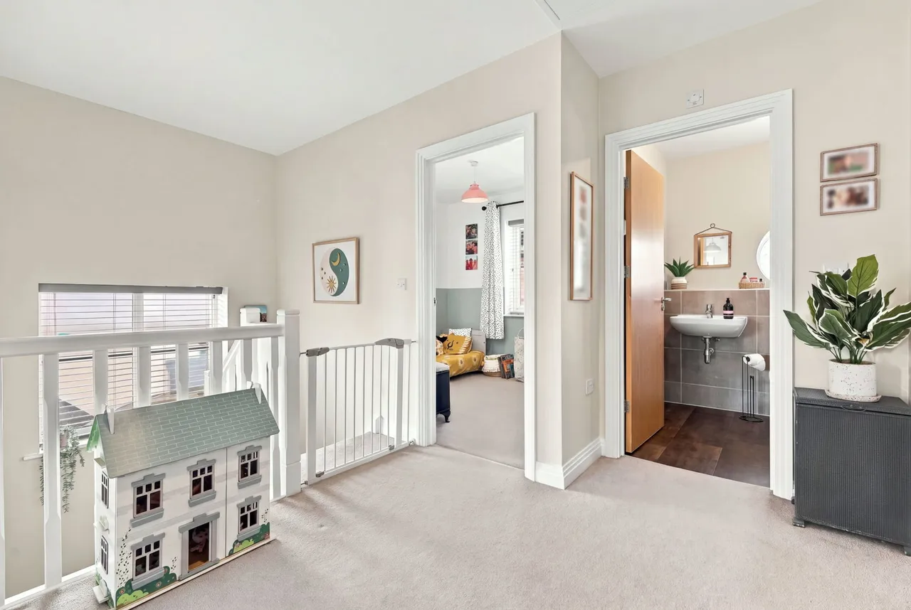 Helena Crescent, Fairfield, SG5, photo 13